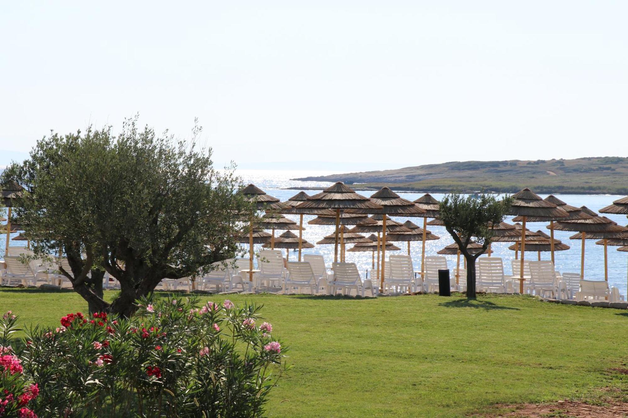 Residence Del Mar Emotion Liznjan Bagian luar foto